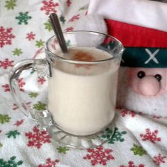 A picture of Debbie's Eggless Eggnog.