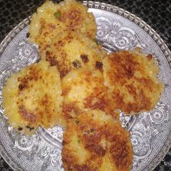 A picture of Sabudana tikki.