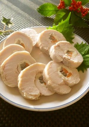 A picture of Salted Chicken and Vegetable Cheese Rolls.