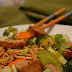A picture of Vegetable Chow Mein - Stirfried Noodles.