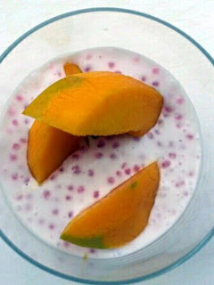 A picture of Mango Dessert.