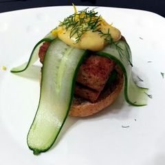 A picture of Spam With Cucumber Burger.