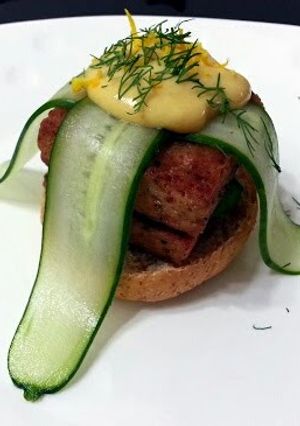A picture of Spam With Cucumber Burger.
