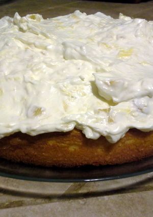 A picture of Not my recipe!! Pineapple frosty cake.