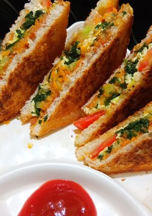 A picture of Spinach Sandwich.