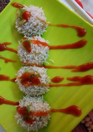 A picture of Rice kadamb flowers.