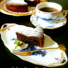 A picture of Slightly Sweetened Chocolate Gateau.