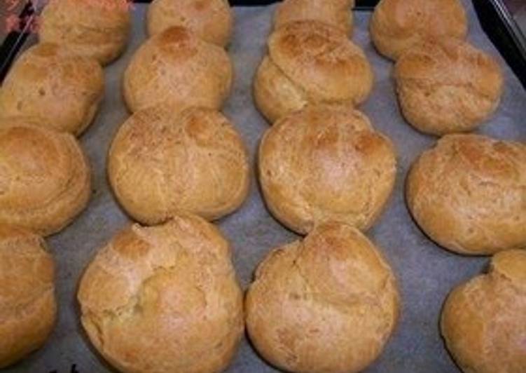 Cream Puffs with Vegetable Oil (Choux Pastry Recipe) Cream Puffs with Vegetable Oil (Choux Pastry Recipe)