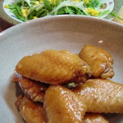 Asian Aroma Sweet-Savory Chicken Wings & Chinese 5-Spice Powder A picture of Asian Aroma Sweet-Savory Chicken Wings & Chinese 5-Spice Powder.