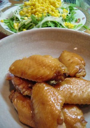 A picture of Asian Aroma Sweet-Savory Chicken Wings & Chinese 5-Spice Powder.