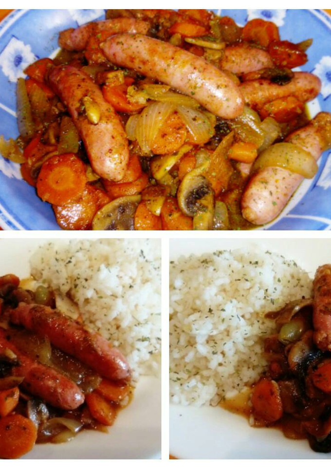 Una foto de Salchichas de pollo con verduras y arroz aromatizado
