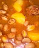 Judías pintas con choricito y bacon En olla rápida