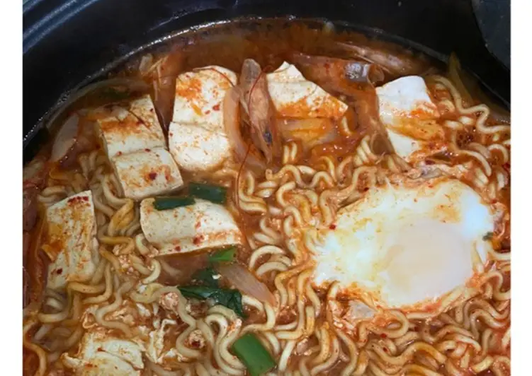 Resep Terbaru Kimchi Ramen Jjigae Yummy Mantul