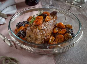 Foto di Arrosto di vitello con frutta secca e mandarini cinesi