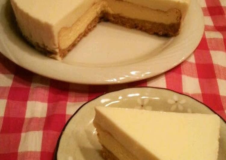 Simple Way to Make Favorite Two-layered Cheesecake (No-bake &amp; Baked)