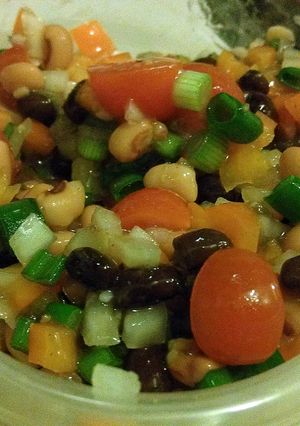 A picture of Texas caviar.