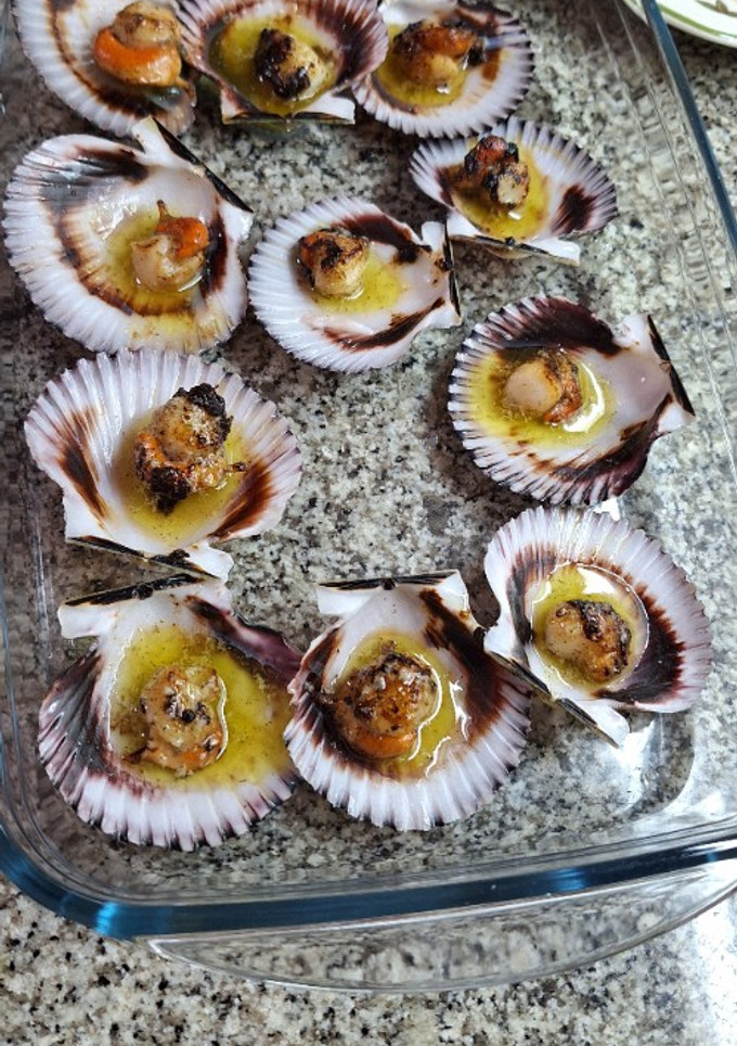 Una foto de Zamburiñas en salsa ajoaceite