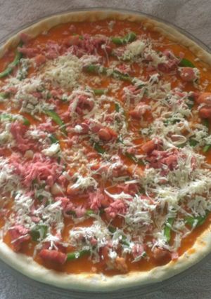 Una foto de Pizza de mortadela