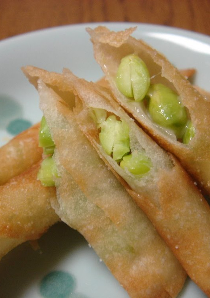 A picture of Simple Edamame Spring Rolls.