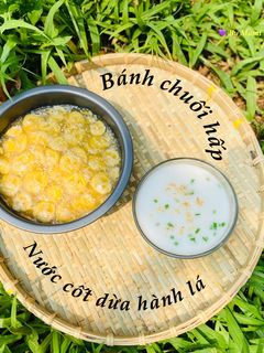 Hình của món Bánh chuối hấpNước cốt dừa hành lá.