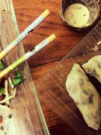 Easy Steps to Make Recipes Asian Summer Roll Salad the Delicious Can Pamper Your Tongue.