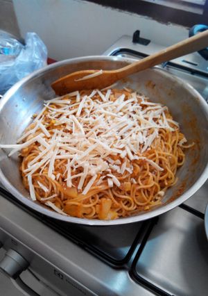 A picture of Easy Spaghetti.