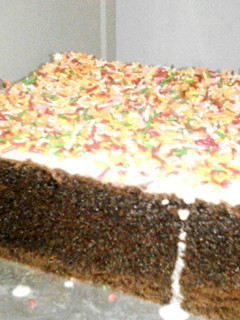 Foto resep Sponge Cake Coklat Topping Meises