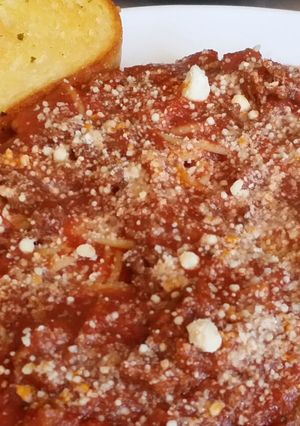 A picture of Easy meat sauce for pasta.
