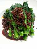 Chinese Brocoli With Garlic And Parsley Soy Sauce