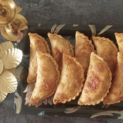 A picture of Shravan special sweet Puran Kadubu.