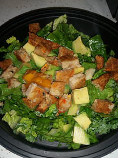 A picture of DETOX SALAD! !.