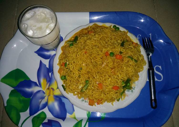 Simple Way to Make Homemade Indomie and veggies