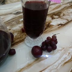 A picture of Grape Juice.