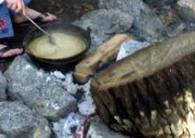 How to Prepare Super Quick Homemade grits and bacon camping