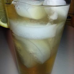A picture of Arizona Green Tea (Almost).