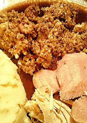 A picture of Holiday Dressing/ Stuffing.