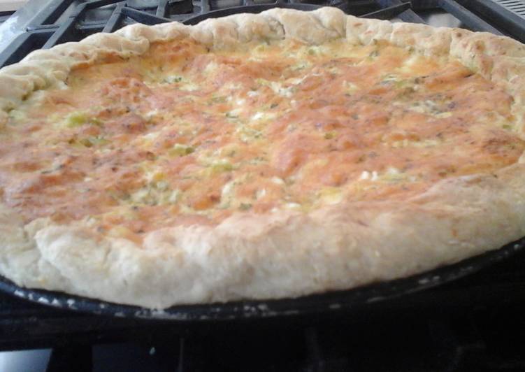 Simple Way to Make Super Quick Homemade My Cheese Garlic Bread With Spring Onion 😉😙