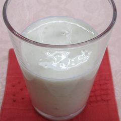 A picture of Soy milk banana drink.