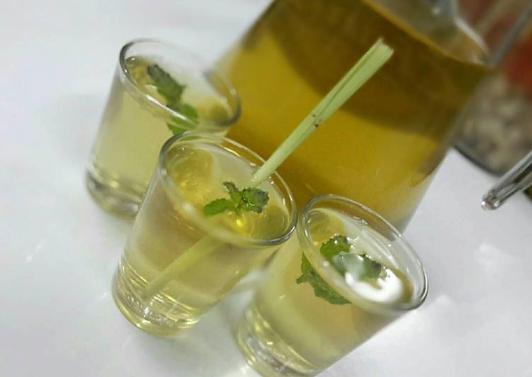 Recipe of Speedy Lemongrass Tea