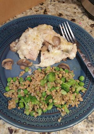 A picture of Yum yum Chicken.