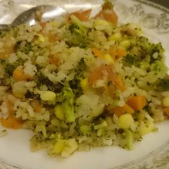 A picture of 20 mins tomato rice.