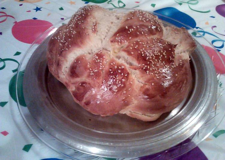 Easiest Way to Prepare Perfect Time to Challah (holla)
