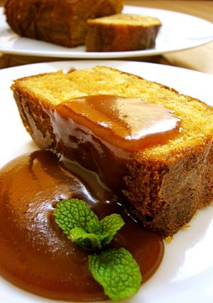 A picture of Easy Caramel Pancake Mix Pound Cake.
