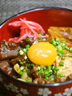 A picture of B-Class Gourmet Food from Shinbashi, Tokyo! Beef Rice Bowl.