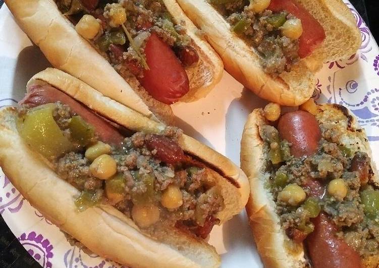 Steps to Prepare Tasty Green Chili-dogs