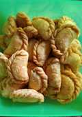 Pastel Mini Isi Abon Renyah