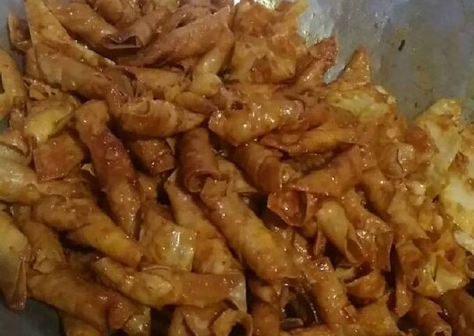 Cara Gampang Menyiapkan Kacang sembunyi pedas manis praktis, Enak Banget