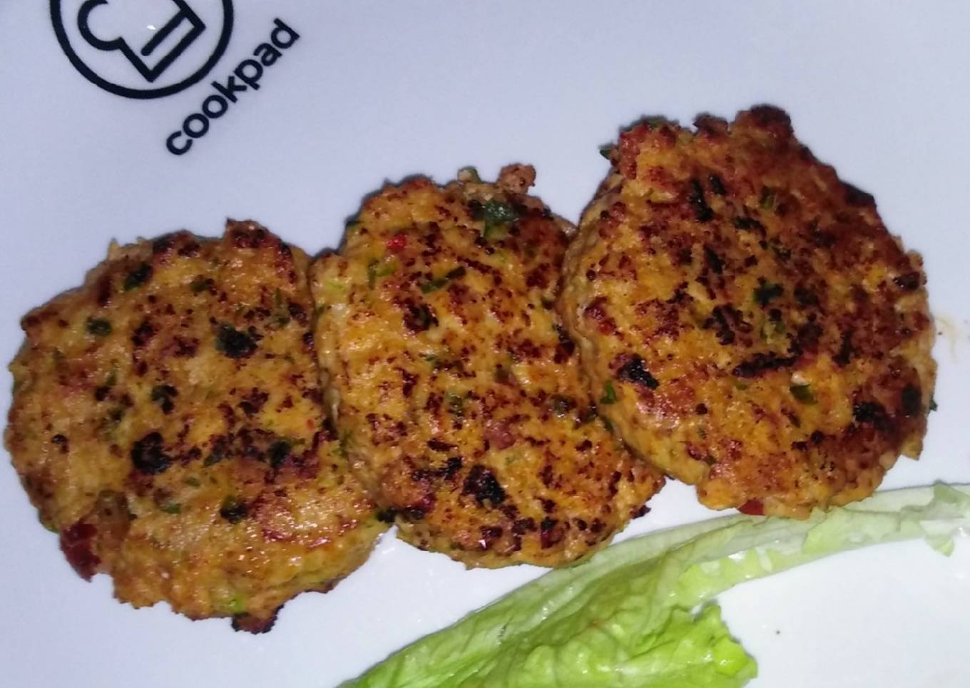 Chicken burger petties