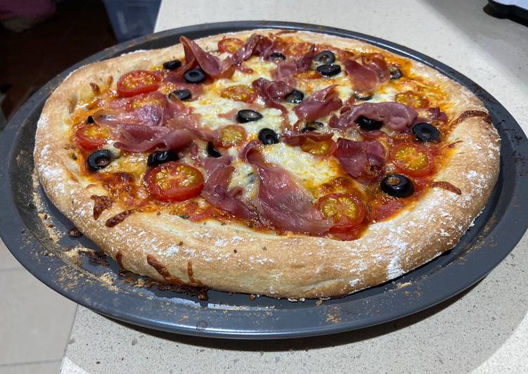Pizza pata negra Receta de Inma Moreno Gutierrez Cookpad