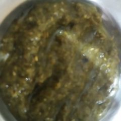 A picture of Amli ke khate mithe chatne.